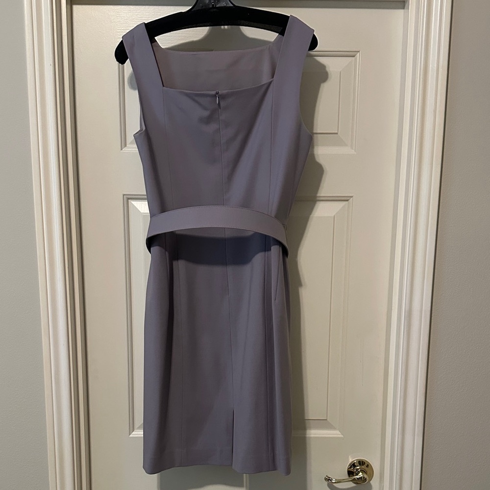 MM LaFleur Lavender Sleeveless Dress - Picture 2 of 2